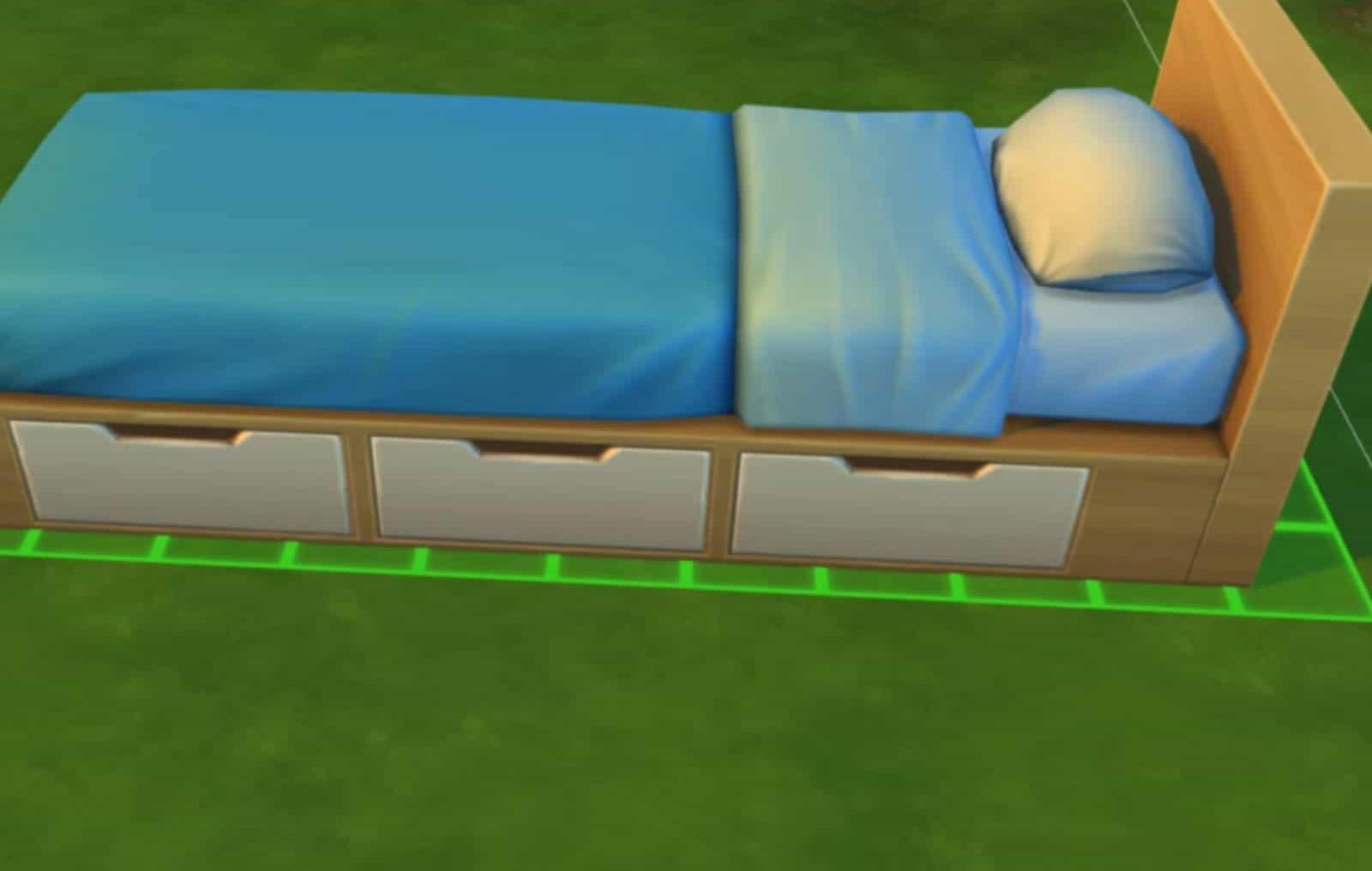Enlarge an item in sims4